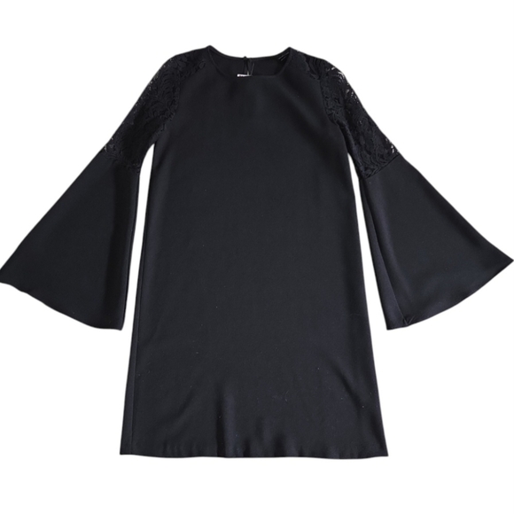 Vince Camuto Black Dress With Bell Sleeves And Lace Detail Size XS Retail $119 - Picture 1 of 8